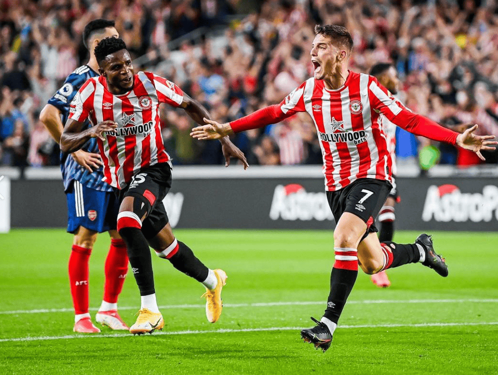 包含赛后突围战来临；阿斯顿维拉围绕全明星赛复出首秀；信心回归；球队文化再被提及的词条