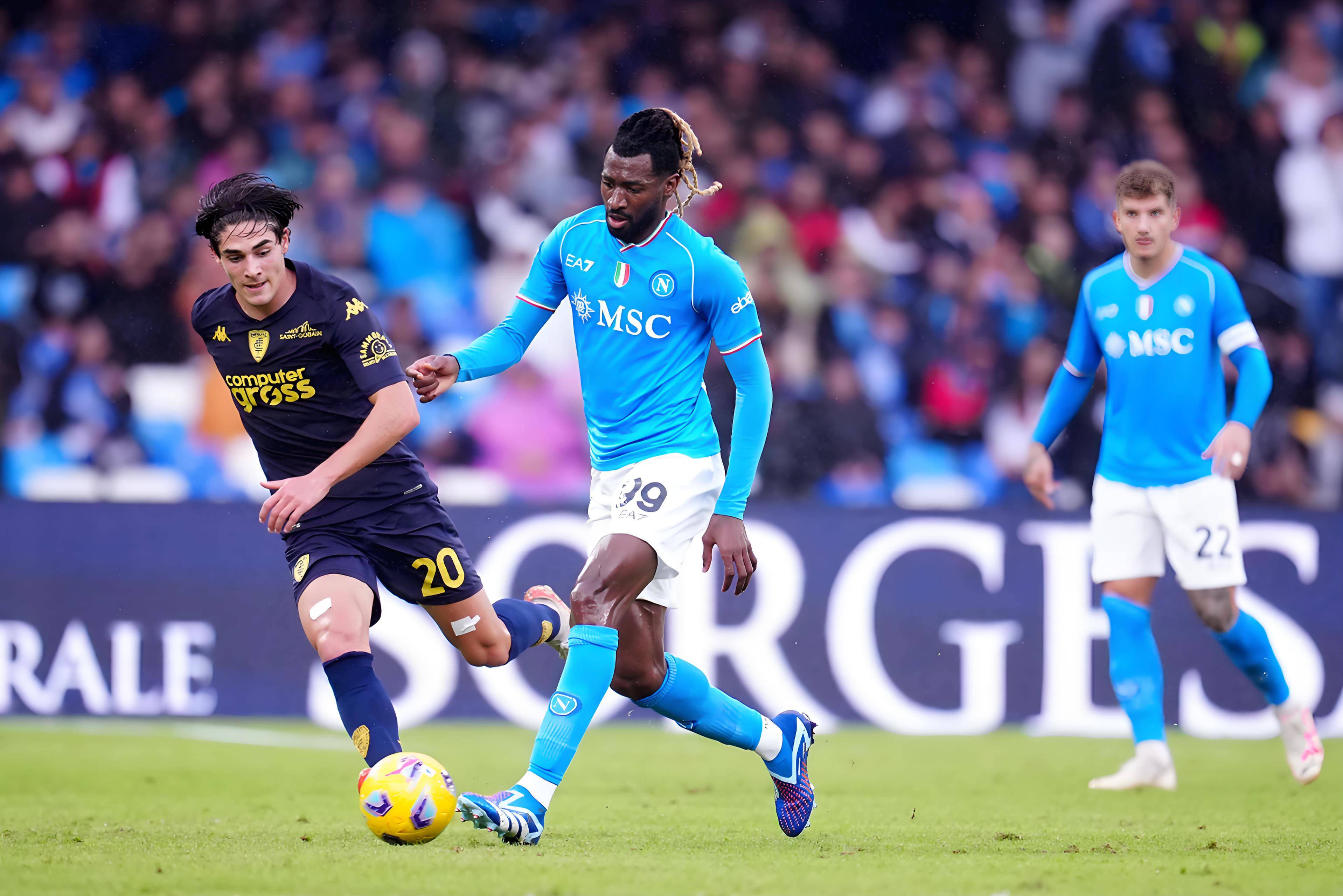 包含那不勒斯冲刺阶段更衣室发声AC米兰遗憾出局备战法国杯，这操作让人直呼：亚特兰大再遭质疑备战德甲的词条